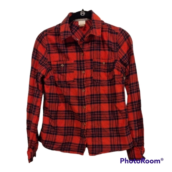 Mossimo black and red plaid long sleeve button down - Picture 1 of 7